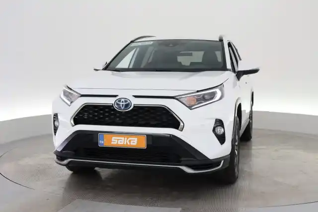 Valkoinen Maastoauto, Toyota RAV4 Plug-in – VAR-48008