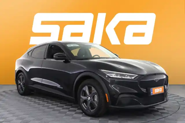 Musta Maastoauto, Ford Mustang Mach-E – VAR-48020