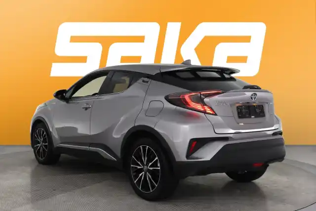 Harmaa Maastoauto, Toyota C-HR – VAR-48086