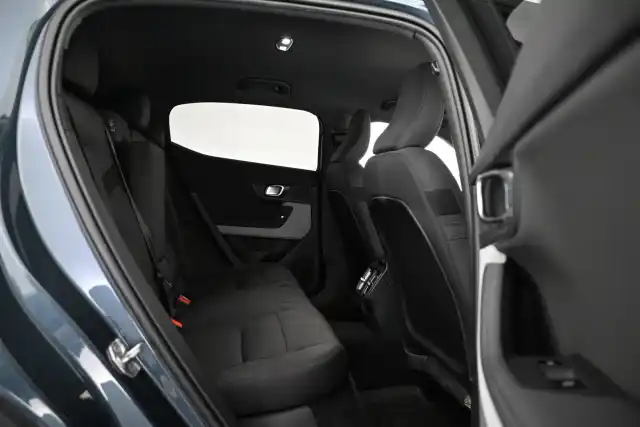 Sininen Sedan, Polestar 2 – VAR-48237