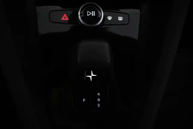 Sininen Sedan, Polestar 2 – VAR-48237