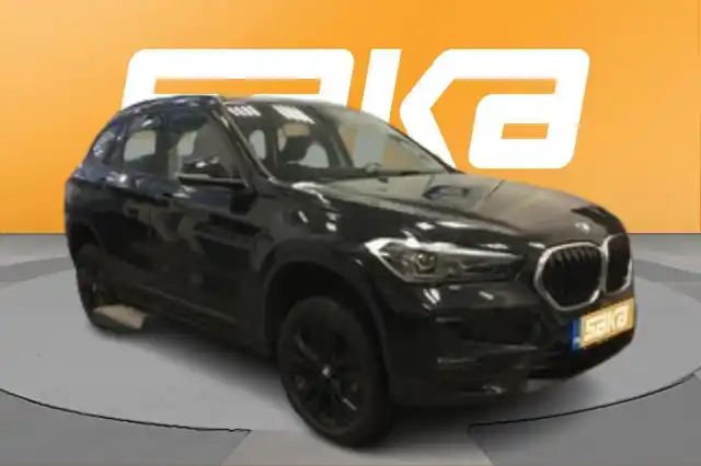 Musta Maastoauto, BMW X1 – VAR-48266