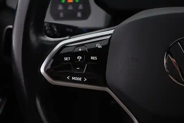 Musta Viistoperä, Volkswagen ID.3 – VAR-48273
