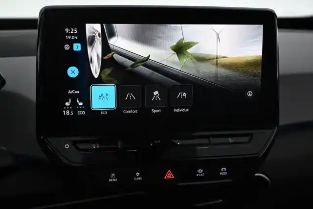 Musta Viistoperä, Volkswagen ID.3 – VAR-48273