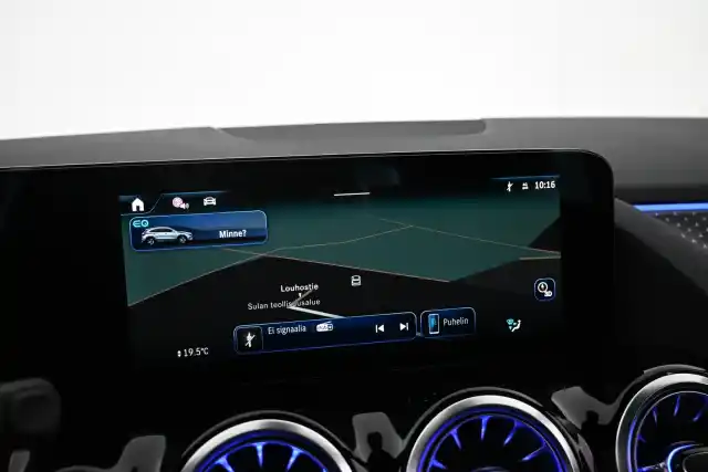 Harmaa Maastoauto, Mercedes-Benz EQA – VAR-48379