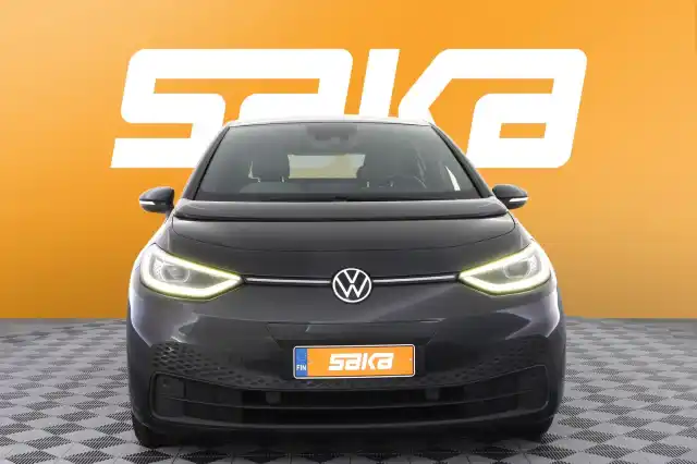 Valkoinen Viistoperä, Volkswagen ID.3 – VAR-48641