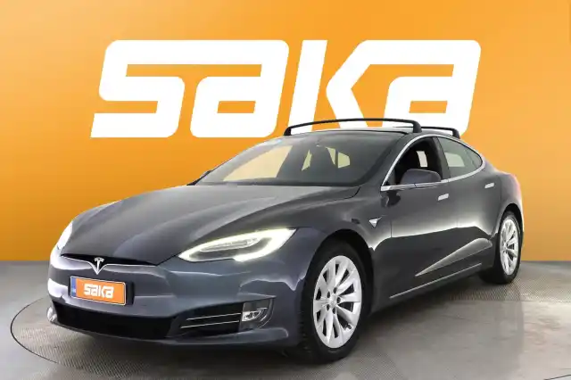 Harmaa Sedan, Tesla Model S – VAR-48697