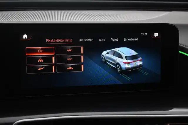 Harmaa Maastoauto, Mercedes-Benz EQC – VAR-48719