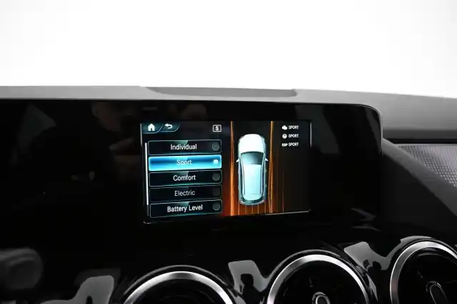 Valkoinen Tila-auto, Mercedes-Benz B – VAR-48748