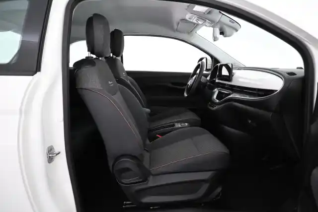 valkoinen Viistoperä, Fiat 500e – VAR-49337