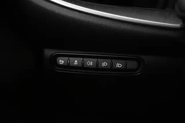valkoinen Viistoperä, Fiat 500e – VAR-49337