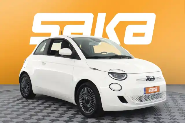 valkoinen Viistoperä, Fiat 500e – VAR-49337