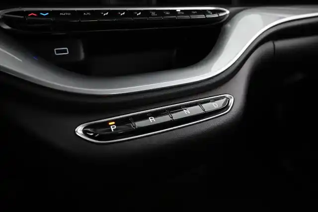 Harmaa Viistoperä, Fiat 500e – VAR-49417