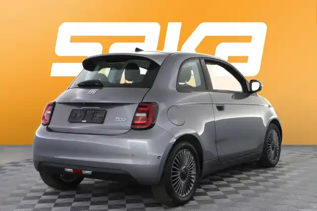 Harmaa Viistoperä, Fiat 500e – VAR-49417