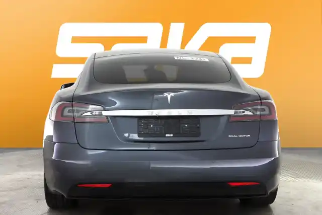 Harmaa Sedan, Tesla Model S – VAR-49493