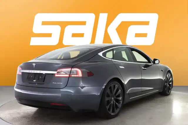 Harmaa Sedan, Tesla Model S – VAR-49493