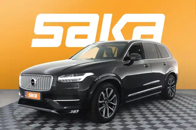 Harmaa Maastoauto, Volvo XC90 – VAR-49933