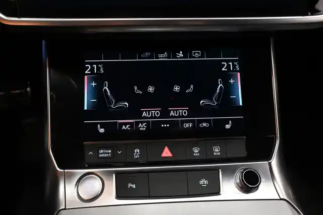 Punainen Viistoperä, Audi A7 – VAR-49942