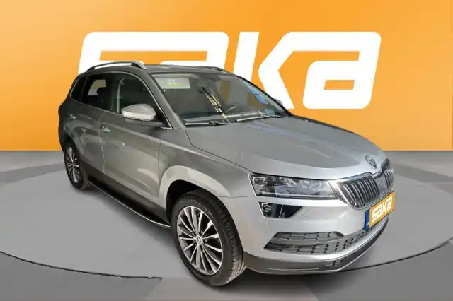Harmaa Maastoauto, Skoda Karoq – VAR-49946