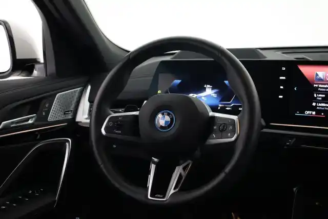  Viistoperä, BMW iX2 – VAR-50485