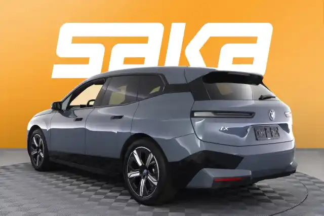 Harmaa Maastoauto, BMW iX – VAR-51109