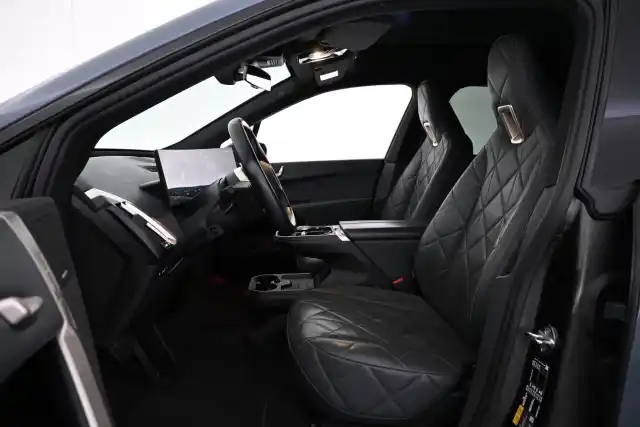 Harmaa Maastoauto, BMW iX – VAR-51109