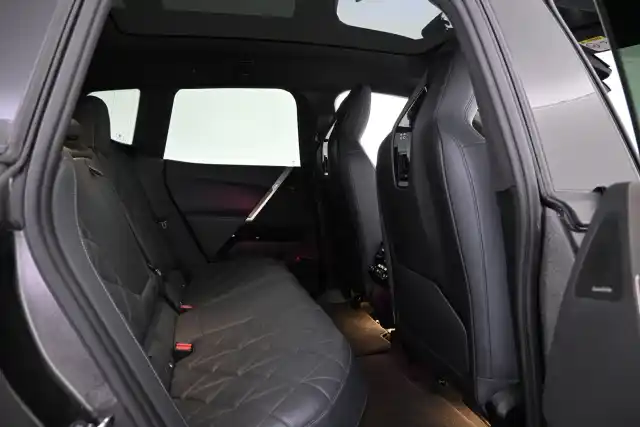 Harmaa Maastoauto, BMW iX – VAR-51109