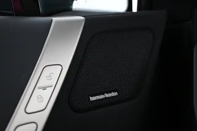 Harmaa Maastoauto, BMW iX – VAR-51109
