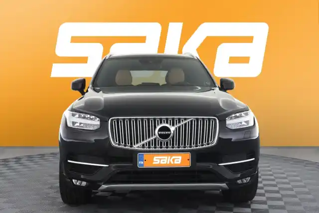 Musta Maastoauto, Volvo XC90 – VAR-51111