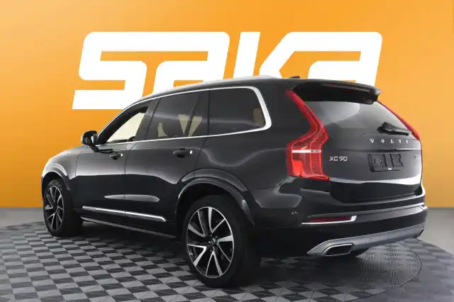 Musta Maastoauto, Volvo XC90 – VAR-51111