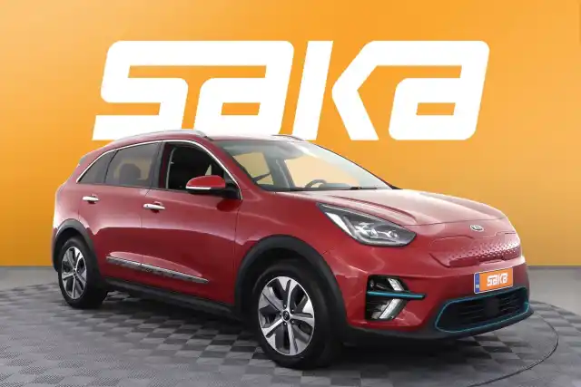 Punainen Maastoauto, Kia Niro Electric – VAR-51155