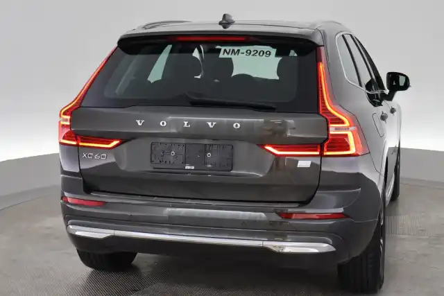 Harmaa Maastoauto, Volvo XC60 – VAR-51448