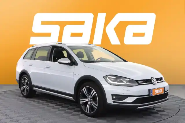 Valkoinen Farmari, Volkswagen Golf – VAR-51712