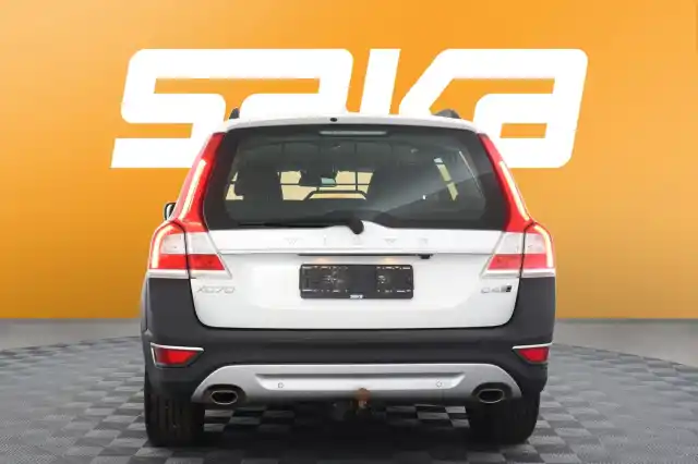 Valkoinen Farmari, Volvo XC70 – VAR-52025