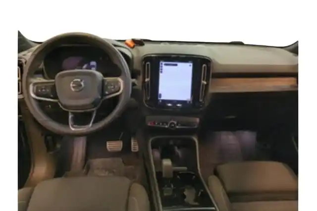 Musta Maastoauto, Volvo XC40 – VAR-52097
