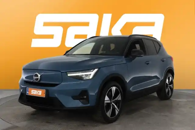 Sininen Maastoauto, Volvo XC40 – VAR-52138