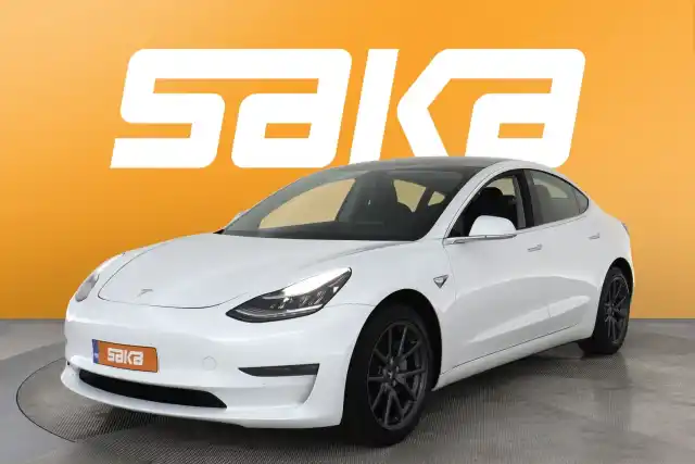 Valkoinen Sedan, Tesla Model 3 – VAR-52274