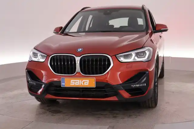 Oranssi Maastoauto, BMW X1 – VAR-52354