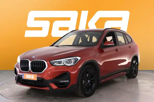 Oranssi Maastoauto, BMW X1 – VAR-52354