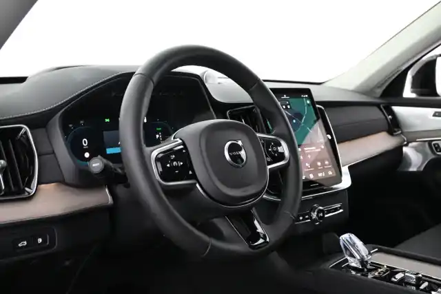 Musta Maastoauto, Volvo XC90 – VAR-52568