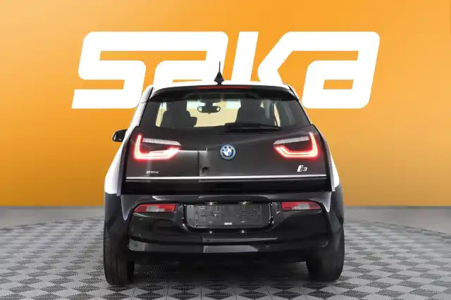 Musta Viistoperä, BMW i3 – VAR-52571