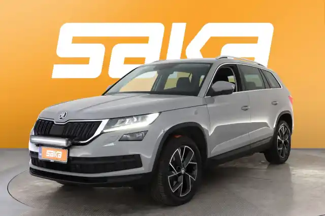 Harmaa Maastoauto, Skoda Kodiaq – VAR-53036