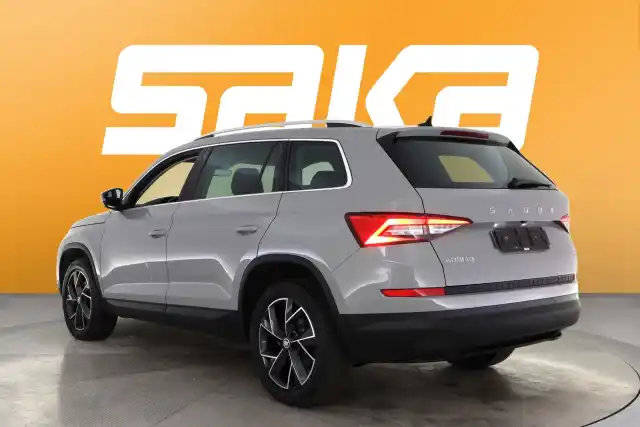 Harmaa Maastoauto, Skoda Kodiaq – VAR-53036