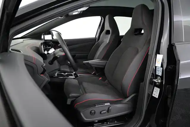 Musta Maastoauto, Volkswagen ID.5 – VAR-532233