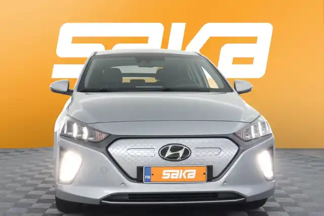 Harmaa Viistoperä, Hyundai IONIQ electric – VAR-53256