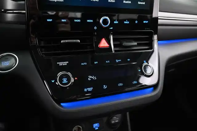 Harmaa Viistoperä, Hyundai IONIQ electric – VAR-53256