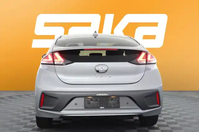 Harmaa Viistoperä, Hyundai IONIQ electric – VAR-53256