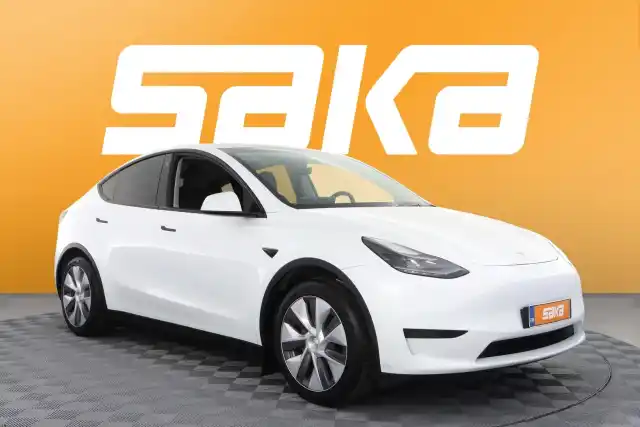 Valkoinen Viistoperä, Tesla Model Y – VAR-53318