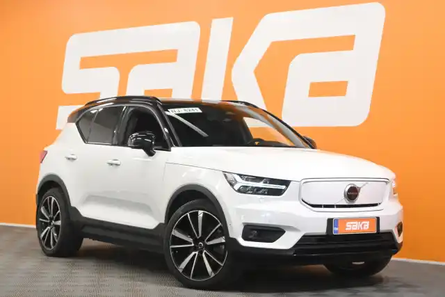 Valkoinen Maastoauto, Volvo XC40 – VAR-53384