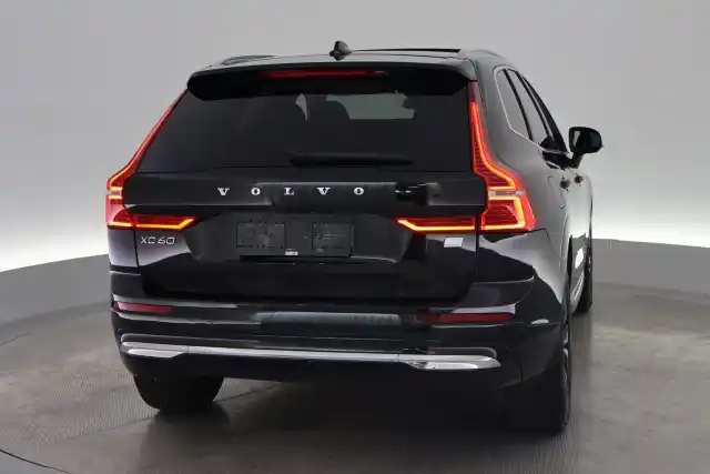 Musta Maastoauto, Volvo XC60 – VAR-53528